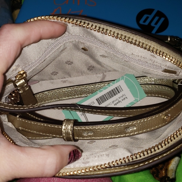 Kate spade small crossbody - Picture 4 of 4
